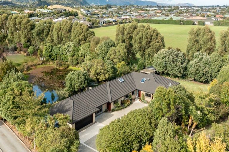 Photo of property in 11 Celtic Way, Paraparaumu, 5032