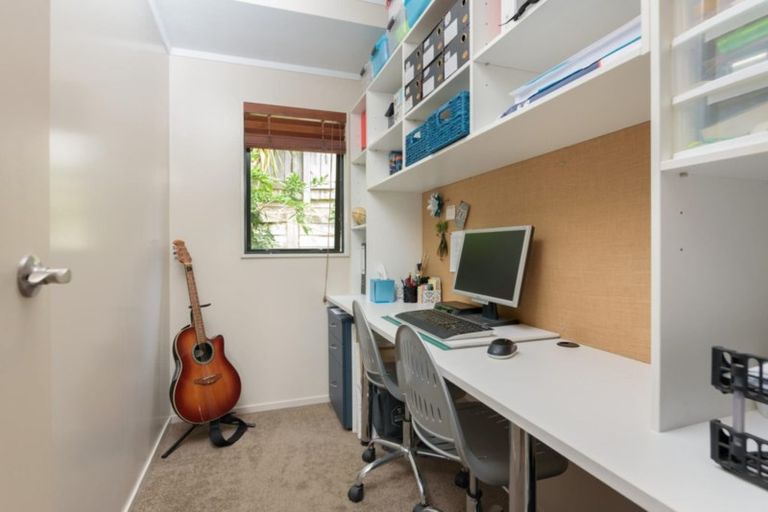 Photo of property in 14 Tupare Heights, Pyes Pa, Tauranga, 3112