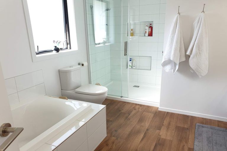 Photo of property in 17 Mallard Drive, Waihola, Milton, 9073