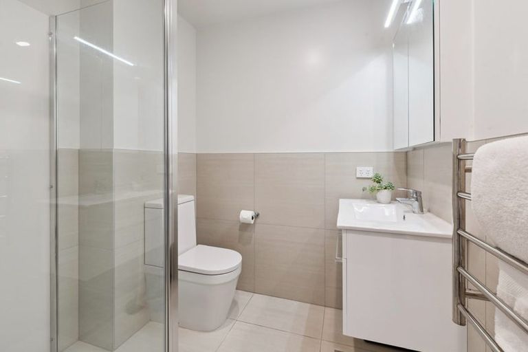 Photo of property in 206/38e Fraser Avenue, Northcote, Auckland, 0627
