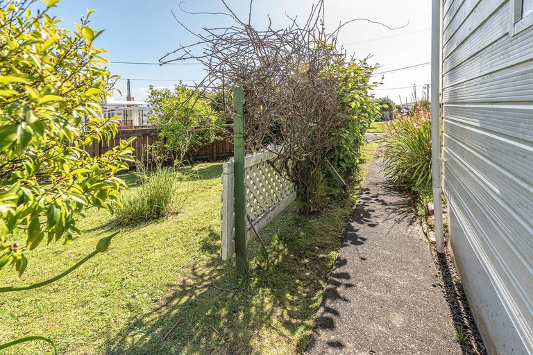 Photo of property in 3 Tower Crescent, Durie Hill, Whanganui, 4500