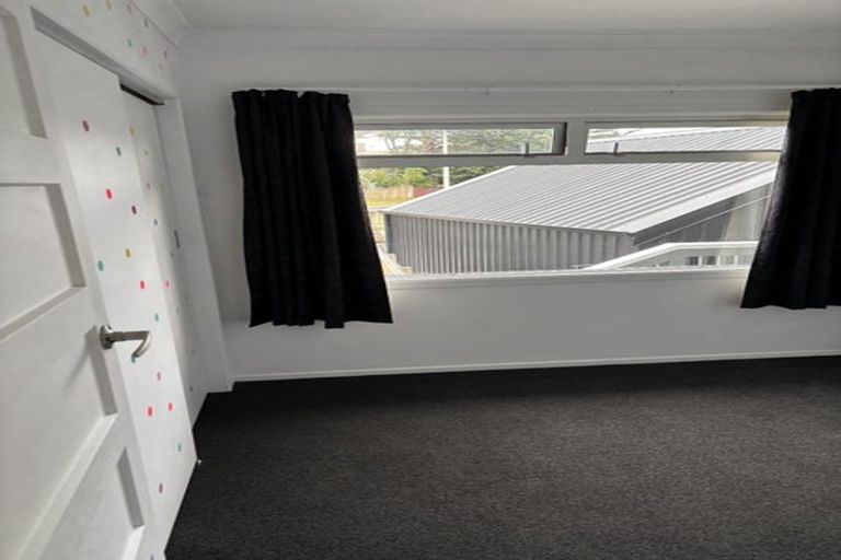 Photo of property in 109 Ngamotu Road, Spotswood, New Plymouth, 4310