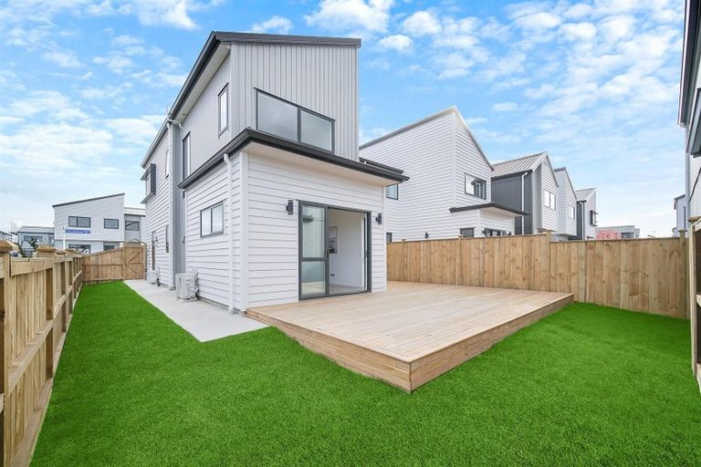 Photo of property in 42 Kairakau Street, Papakura, 2110