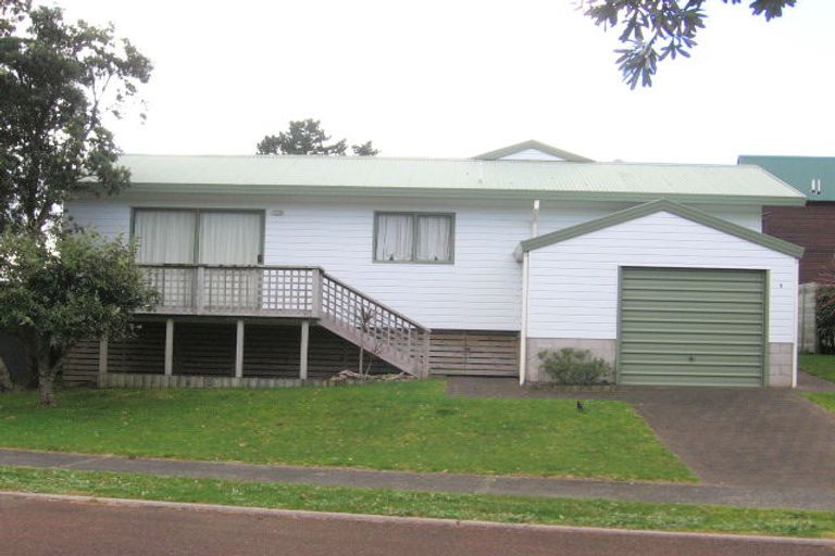 Photo of property in 1 Champion Place, Pauanui, Hikuai, 3579
