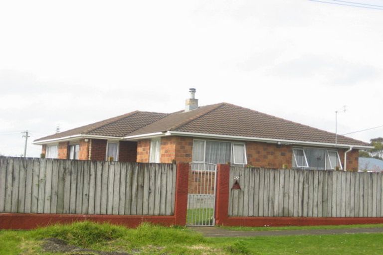 Photo of property in 22 Hutchins Street, Waitara, 4320