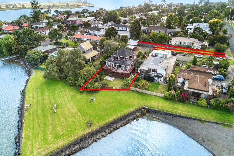 Photo of property in 19 Hazards Road, Weymouth, Auckland, 2103