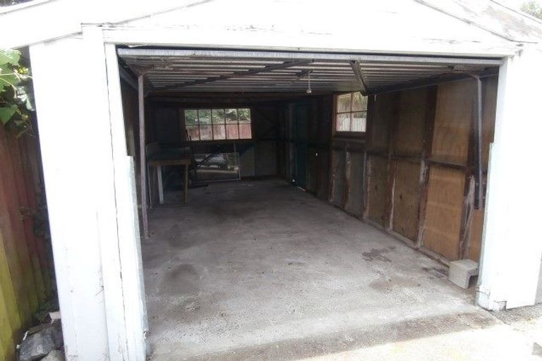 Photo of property in 42 Balgay Street, Upper Riccarton, Christchurch, 8041