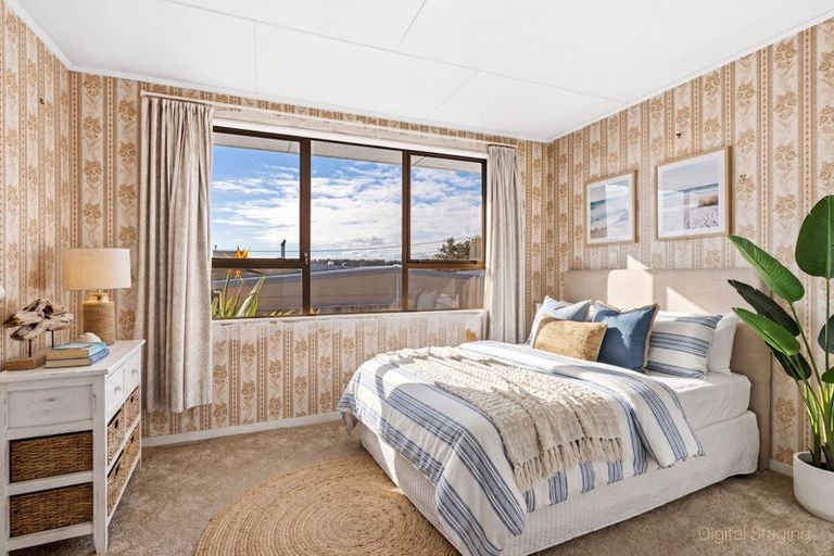 Photo of property in 6 Warren Street, Foxton Beach, Foxton, 4815