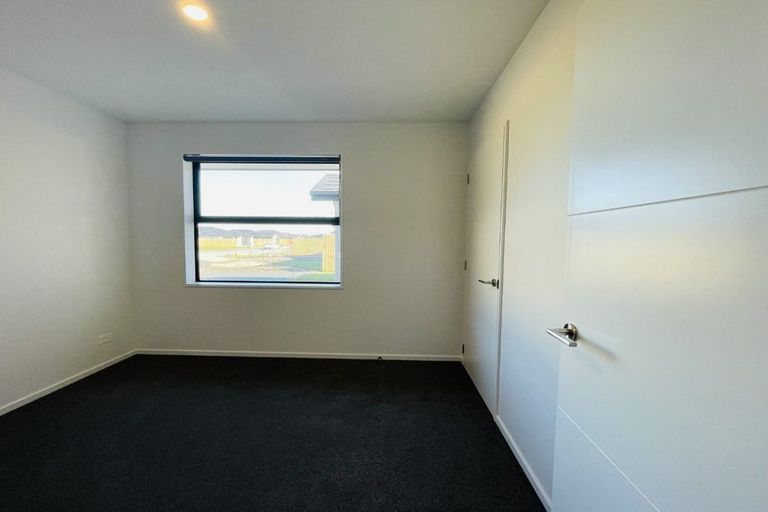 Photo of property in 8 Ned Place, Halswell, Christchurch, 8025