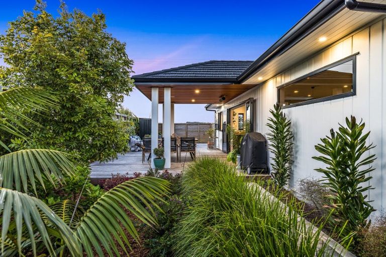 Photo of property in 27 Dawson Road, Snells Beach, 0920