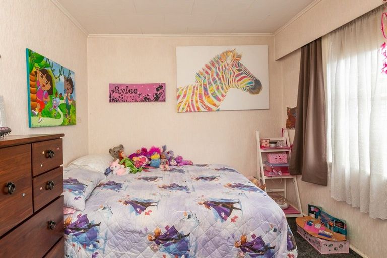 Photo of property in 93 Wycliffe Street, Onekawa, Napier, 4110