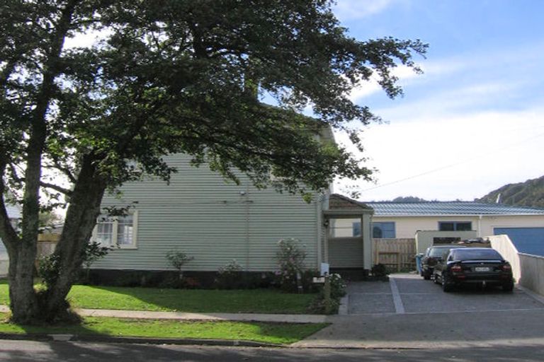 Photo of property in 16b Macky Street, Taita, Lower Hutt, 5011