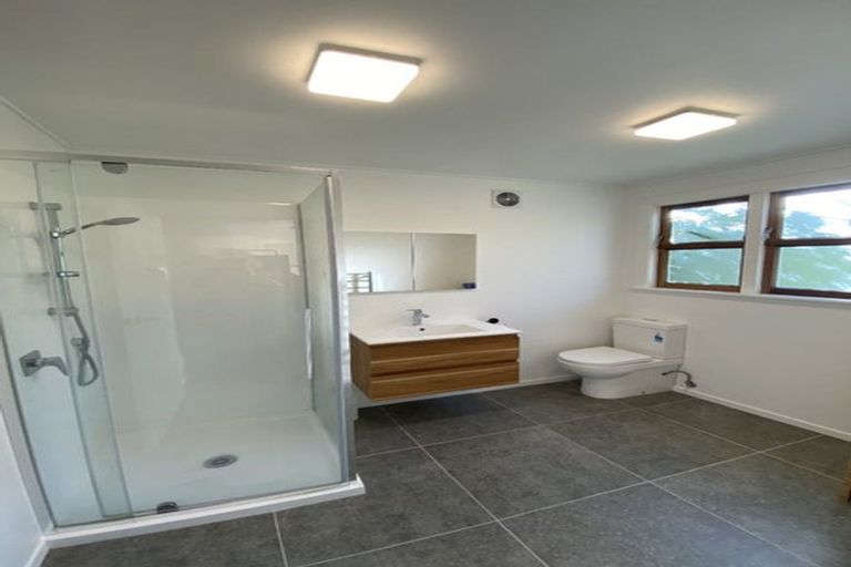 Photo of property in 45a Randwick Road, Northland, Wellington, 6012