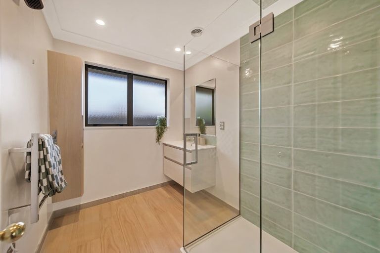 Photo of property in 14a Larch Place, Casebrook, Christchurch, 8051