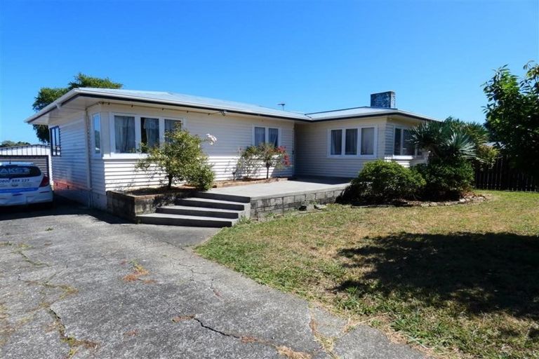 Photo of property in 16 Mail Avenue, Weymouth, Auckland, 2103