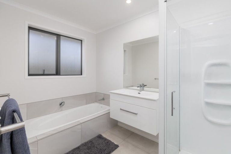 Photo of property in 35 Aratapu Street, Waitara, 4320