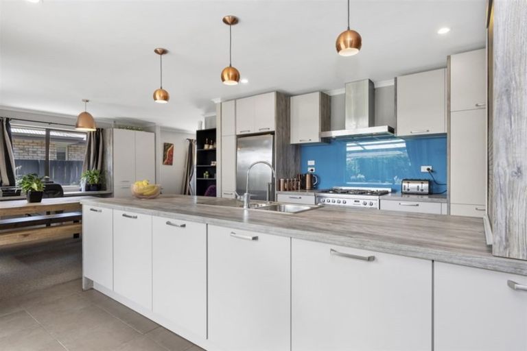 Photo of property in 10 Stamford Place, Ohauiti, Tauranga, 3112