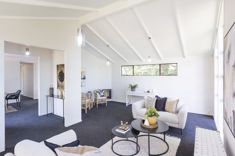 Photo of property in 3 Escort Grove, Awapuni, Palmerston North, 4412