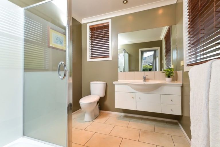 Photo of property in 5 Oldfield Court, Huntington, Hamilton, 3210