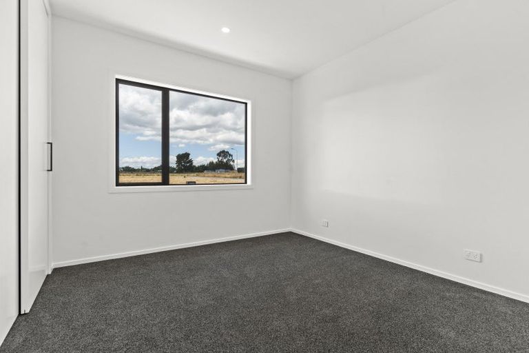 Photo of property in 17 Madison Street, Carterton, 5713