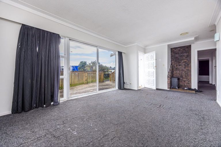 Photo of property in 37 Dominion Road, Papakura, 2110