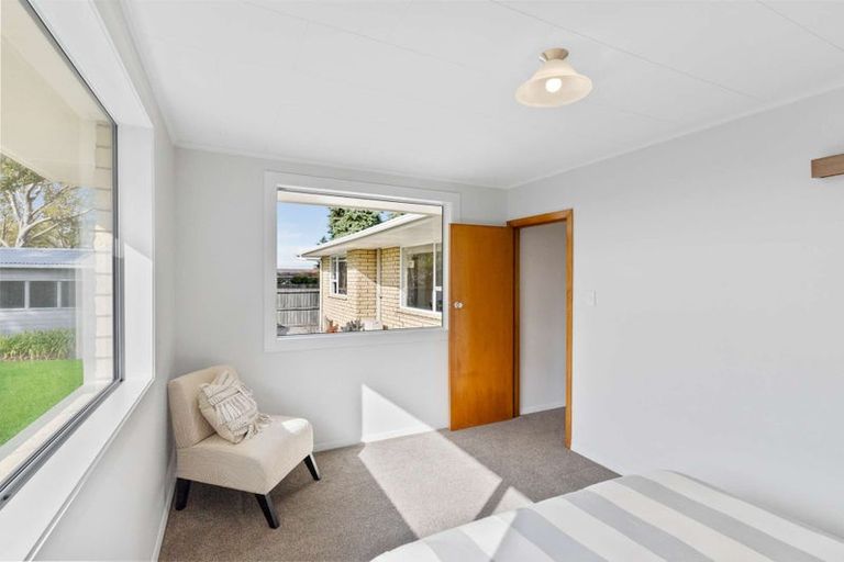 Photo of property in 66a Cottonwood Street, Parklands, Christchurch, 8083