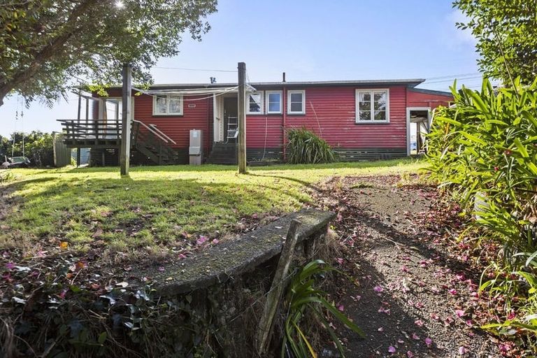 Photo of property in 65 Banks Street, Marfell, New Plymouth, 4310