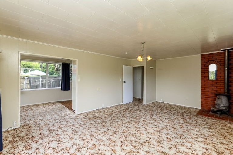 Photo of property in 13 Parris Street, Moturoa, New Plymouth, 4310