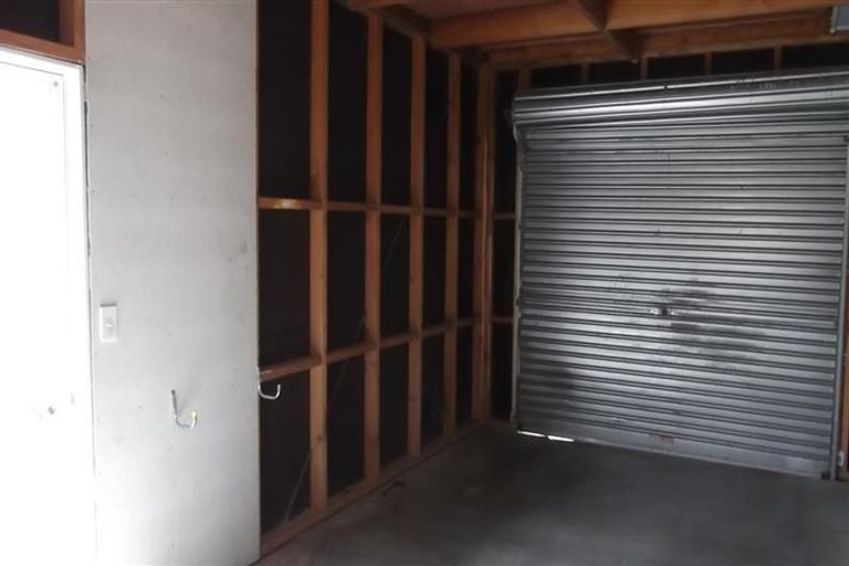 Photo of property in 711-713 Charles Street, Raureka, Hastings, 4120