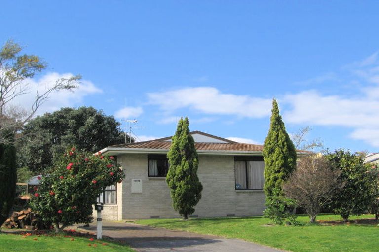 Photo of property in 65 Pitau Road, Mount Maunganui, 3116