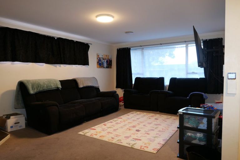 Photo of property in 51 Ruahine Street, Paraparaumu, 5032