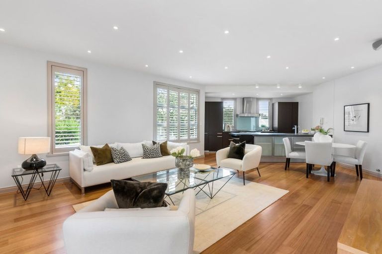 Photo of property in 3 Taurarua Terrace, Parnell, Auckland, 1052