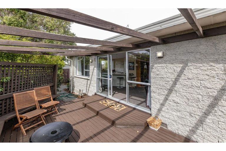 Photo of property in 25 Meon Street, Aranui, Christchurch, 8061