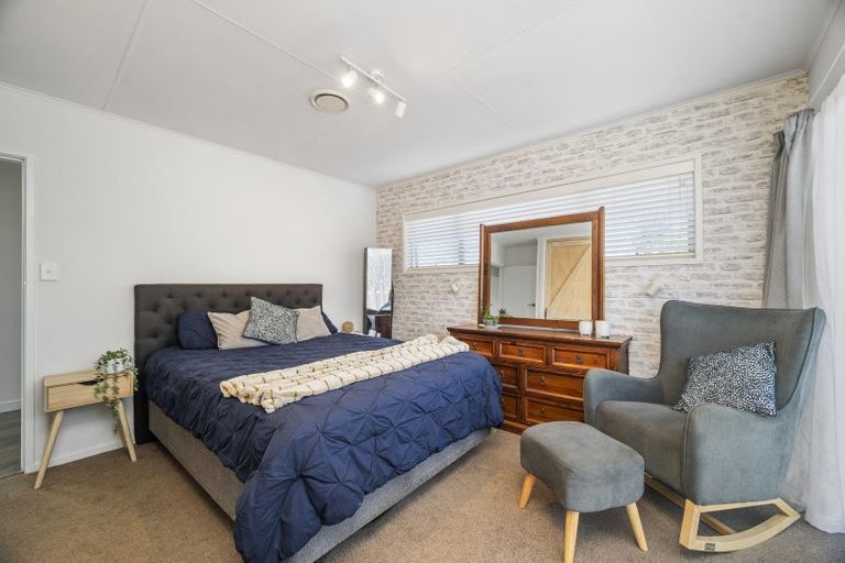 Photo of property in 21 Carter Drive, Pomare, Rotorua, 3015