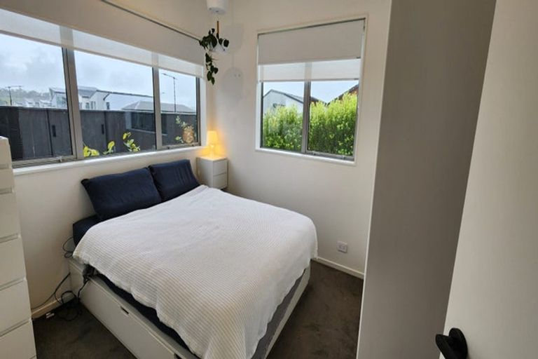 Photo of property in 1 Heri Lane, Westgate, Auckland, 0814