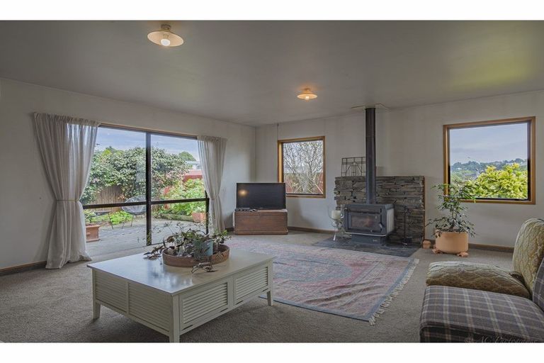 Photo of property in 64a Selwyn Street, Waimataitai, Timaru, 7910