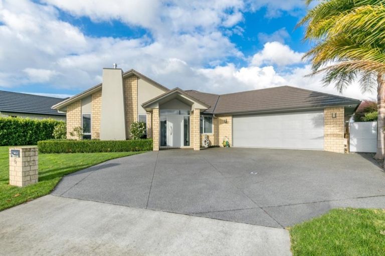 Photo of property in 6 Bos Crescent, Flagstaff, Hamilton, 3210