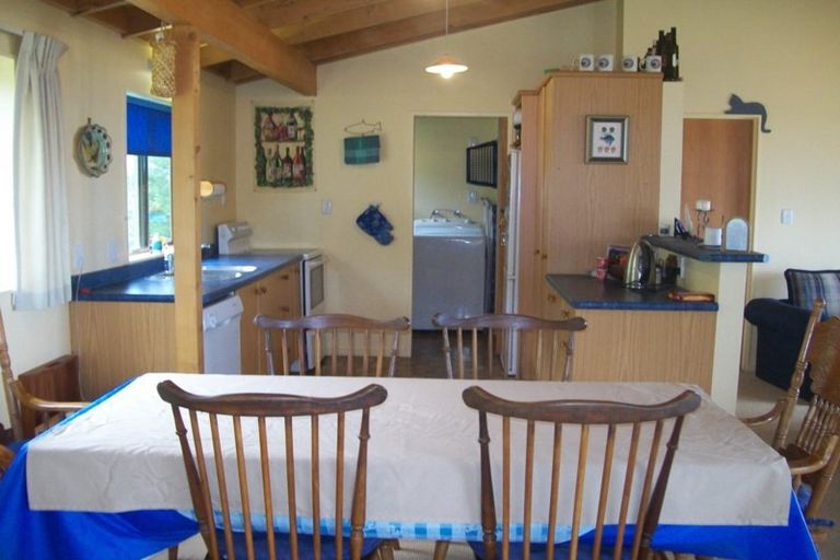 Photo of property in 81 Marine Drive, Te Kopuru, 0371