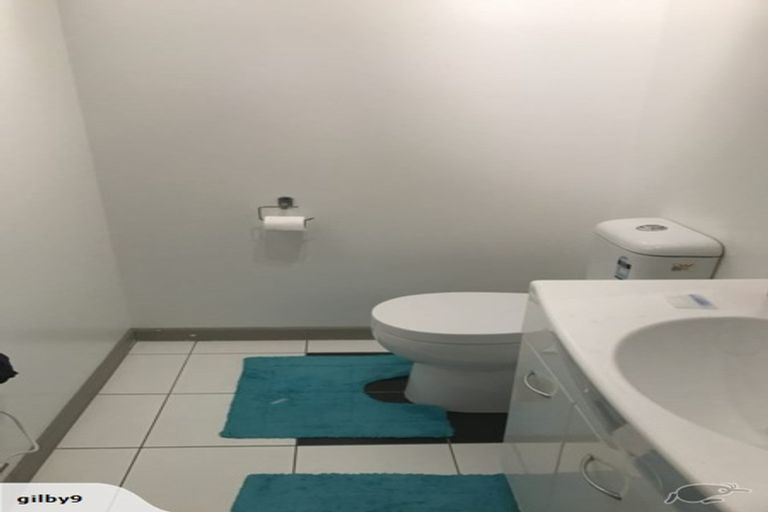 Photo of property in 16a Arawata Terrace, Fernhill, Queenstown, 9300