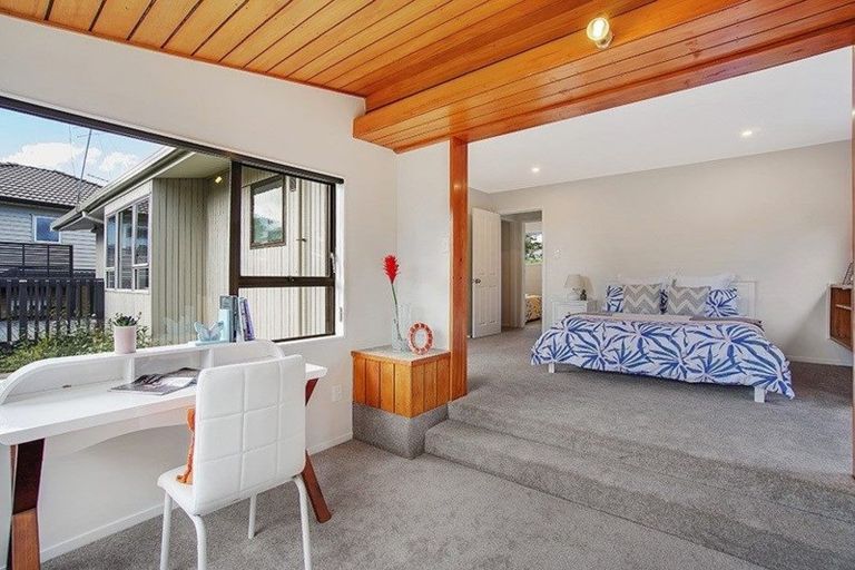 Photo of property in 26 Stanniland Street, Sunnyhills, Auckland, 2010