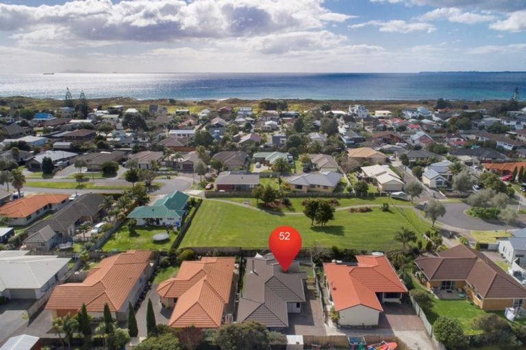 Photo of property in 52 Corinth Grove, Papamoa Beach, Papamoa, 3118