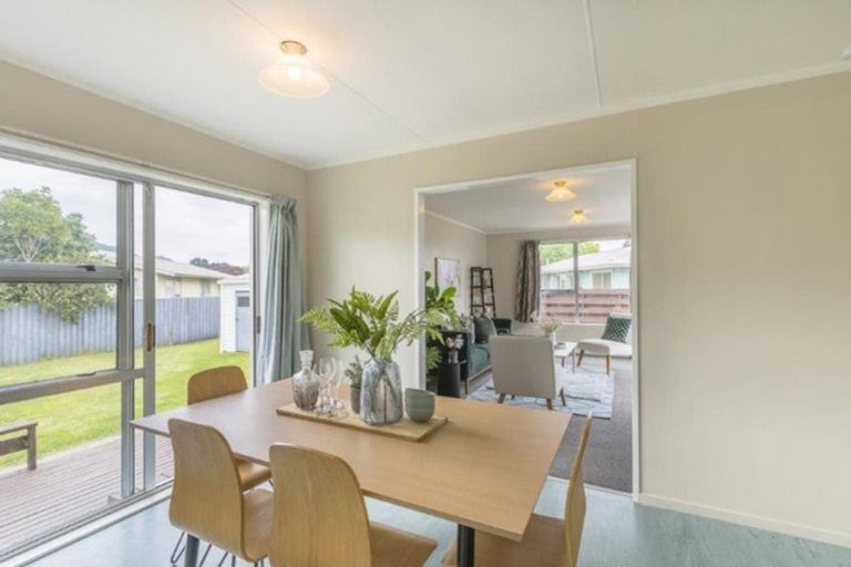 Photo of property in 37 Parakai Street, Paraparaumu, 5032