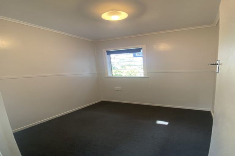 Photo of property in 7 Mcleod Street, Helensville, 0800