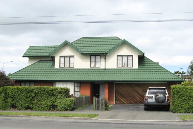 Photo of property in 134 Withells Road, Avonhead, Christchurch, 8042