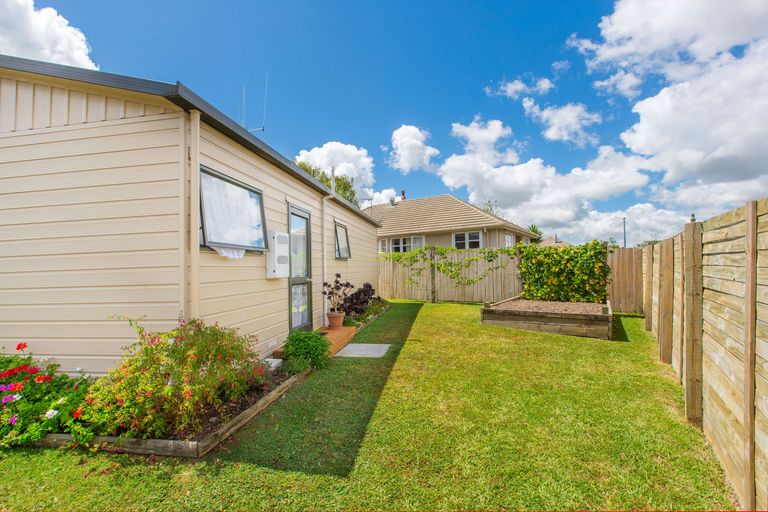 Photo of property in 2 Willis Street, Bader, Hamilton, 3206