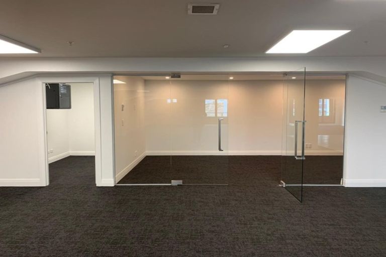 Photo of property in Heards Building, 303/2 Ruskin Street, Parnell, Auckland, 1052