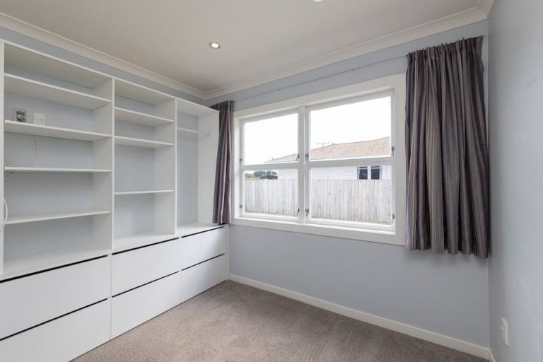 Photo of property in 37 Hewitts Road, Linton, Palmerston North, 4472