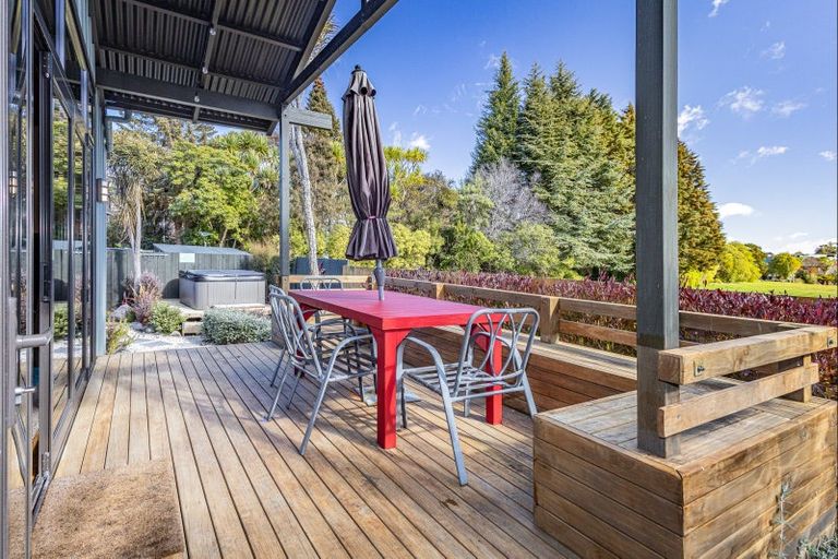 Photo of property in 8 Tiffany Place, Ohakune, 4625