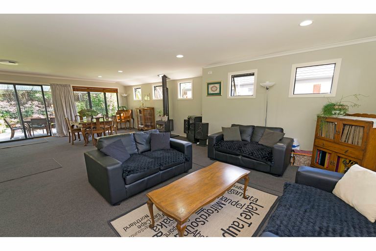 Photo of property in 15 Carnelian Court, Westgate, Auckland, 0614