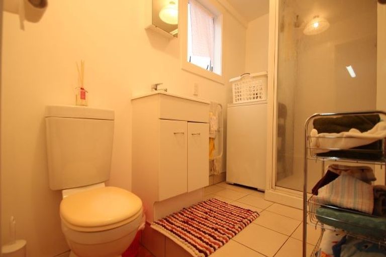 Photo of property in 14a Stoke Street, Newtown, Wellington, 6021